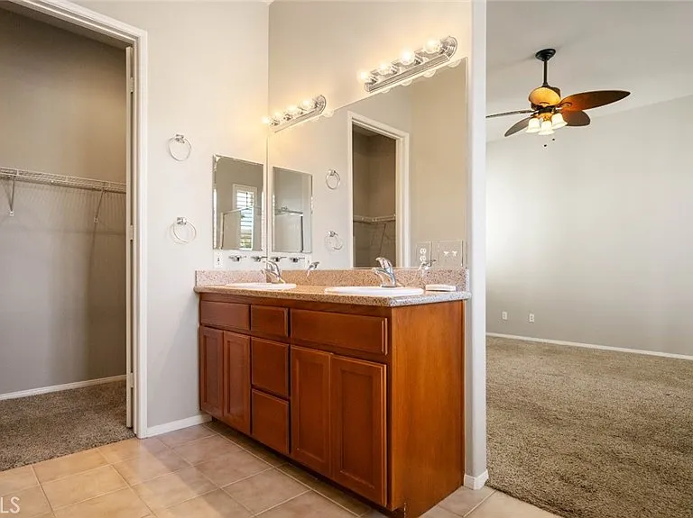 49142 Barrymore St — Photo 12
