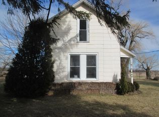 7547 E Henderson Rd, New Lothrop, MI 48460