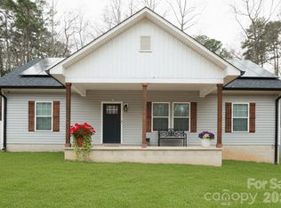 1329 Columbus St, Albemarle, NC 28001
