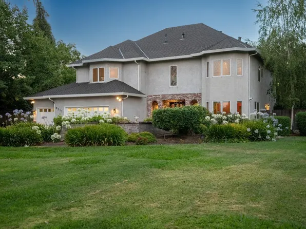 9711 Hildreth Ln, Stockton, CA 95212