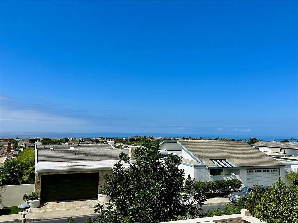 3 bed, 1548 sqft, $8,500 — Photo 2