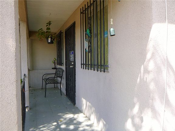 4th image of 10806 Juniper St