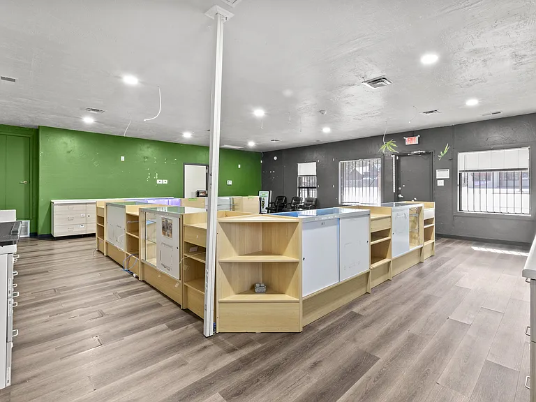 360 Sudderth Dr #1 — Photo 6