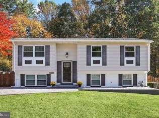 14363 Surrydale Dr, Woodbridge, VA 22193