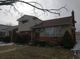 9063 Wormer Ave, Redford, MI 48239