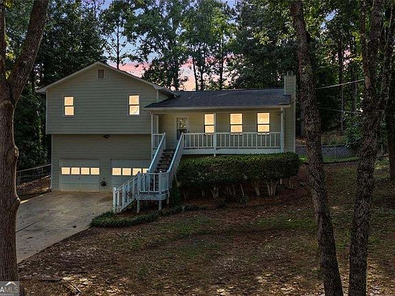 2nd image of 33 Dalena Way