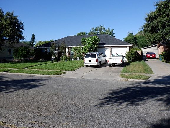2nd image of 825 Alden Dr