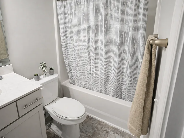 182 Hillmont Dr — Photo 19