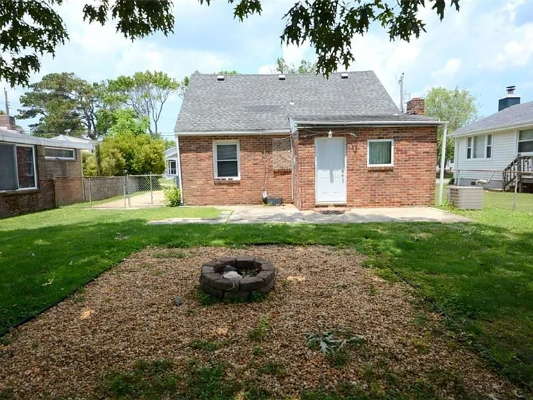 406 High Point Ave — Photo 35