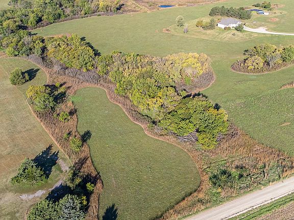 5th image of 1557 Quail Rd