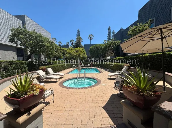 352 S Orange Grove Blvd #15, Pasadena, CA 91105