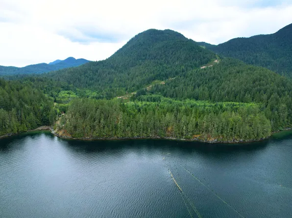 Dl 2732 Vanguard Bay, Nelson Island, BC V0N 1G0