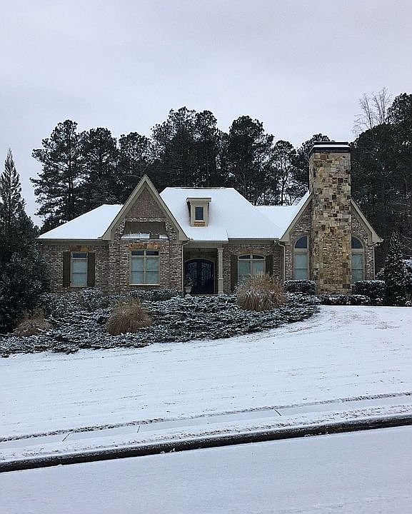 2nd image of 206 Chandler Walk