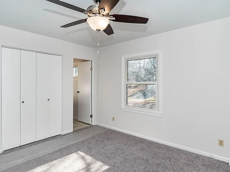 100 E El Cortez Dr — Photo 5