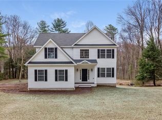 162 Quarry Rd, Glastonbury, CT 06033