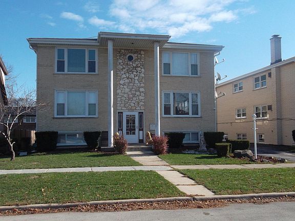2nd image of 4549 Forest Ave APT 1S
