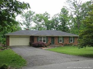 4016 Tanglewood Dr, Floyds Knobs, IN 47119