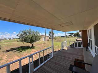 11 Buffalo Rd, Clovis, NM 88101