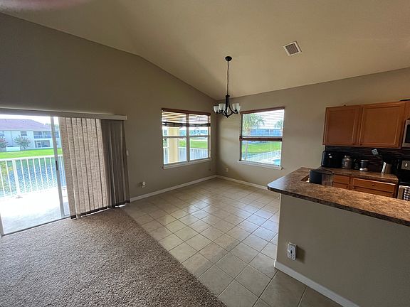4th image of 937 Ocaso Ln Unit 203