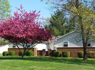 11489 Sunderland Rd, Marion, IL 62959