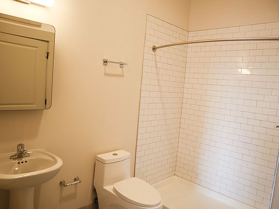 3rd image of 536 3rd St #204