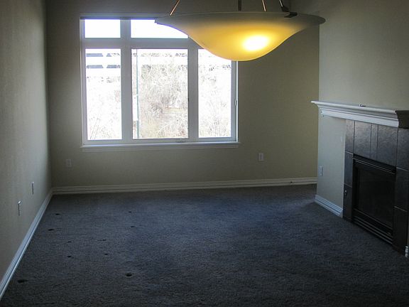3rd image of 2700 E Cherry Creek South Dr APT 310