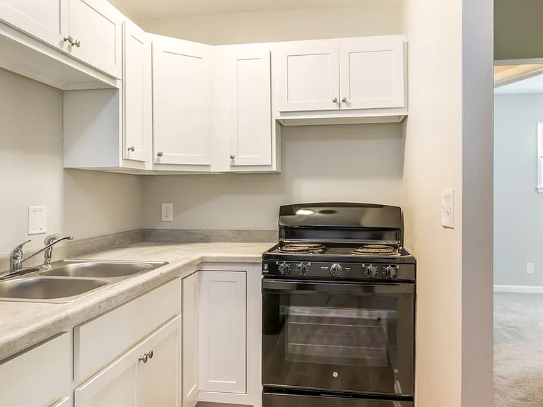 3140 S 48th St #1 — Photo 7