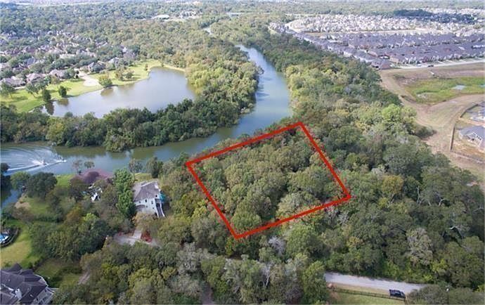 1st image of 0 Riverside Dr