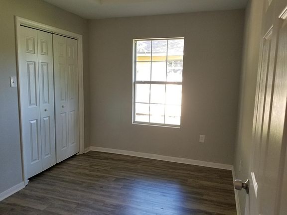 5th image of 221 Hargett St