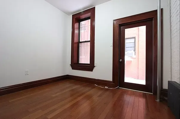 Rented by Compass | media 13