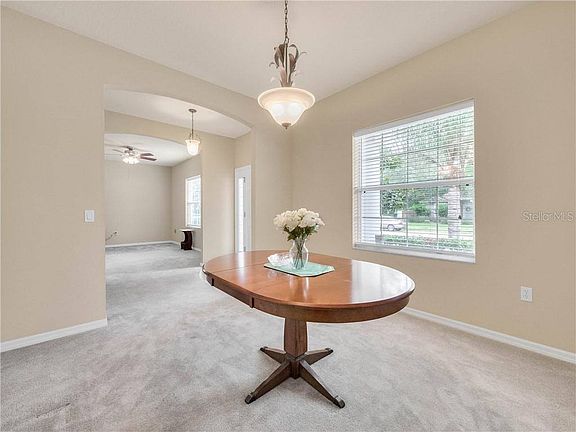 4th image of 705 Cypress Oak Cir