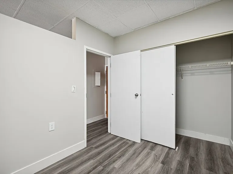 Franklin Park Apartments — Photo 27