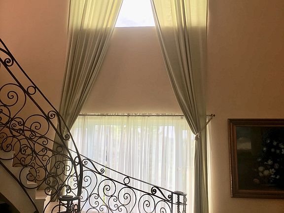 Stairs to upper level