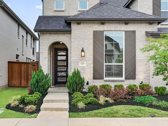 4th image of 2821 Epping Way