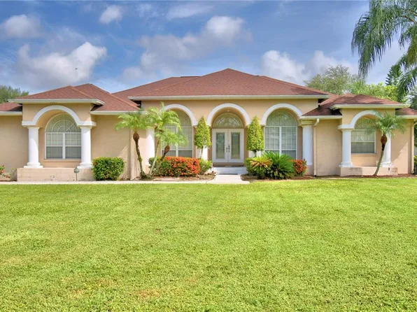 2004 Clubhouse Rd, Lakeland, FL 33813