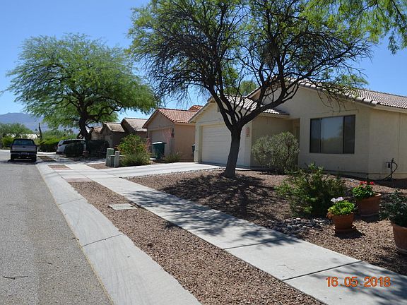 3rd image of 9186 E Placita Arroyo Seco