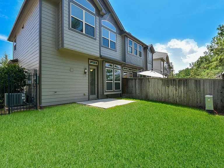 71 Aventura Pl — Photo 42