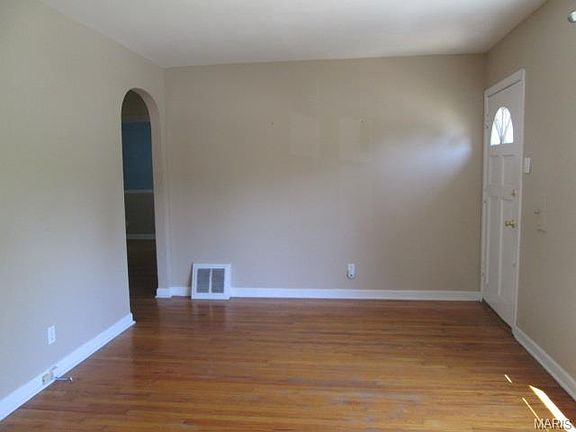 3rd image of 8139 Canton Ave