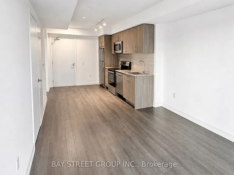 4010 Eglinton Ave W #1016 — Photo 9
