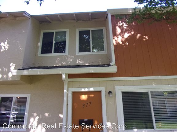 2nd image of 377 Eldridge Ave
