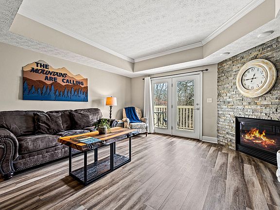 3rd image of 820 Golf View Blvd #2501