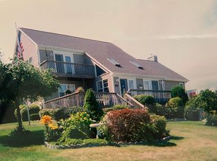 2 Clifford Dr, Westerly, RI 02891