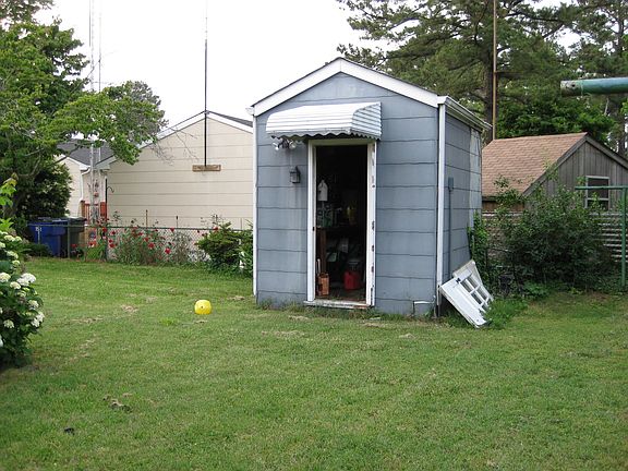 Shed