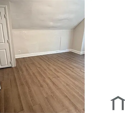 781 Woodlawn Ave — Photo 1
