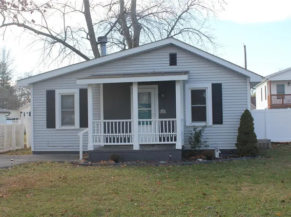 520 Logan St, Bethalto, IL 62010