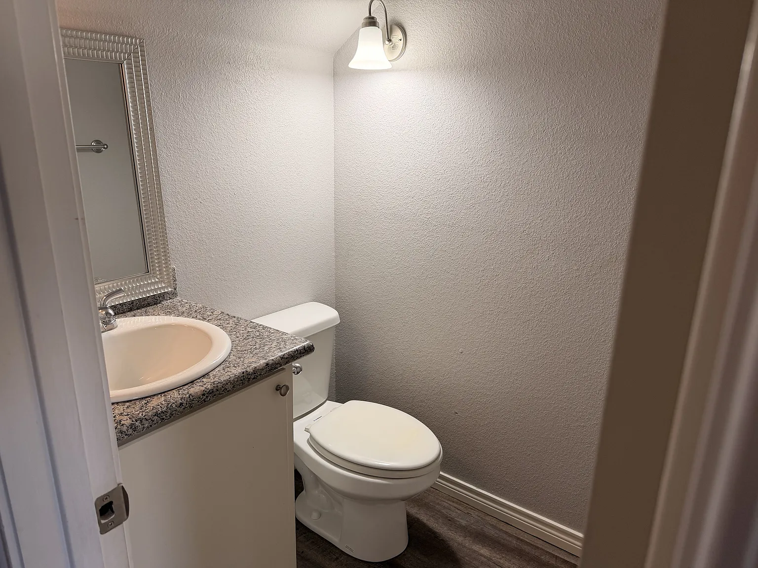4 bed, 2.5 bath, 1728 sqft, $1,650 — Photo 4