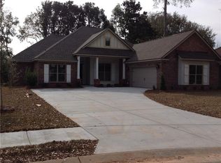 522 Cromwell Ave, Fairhope, AL 36532