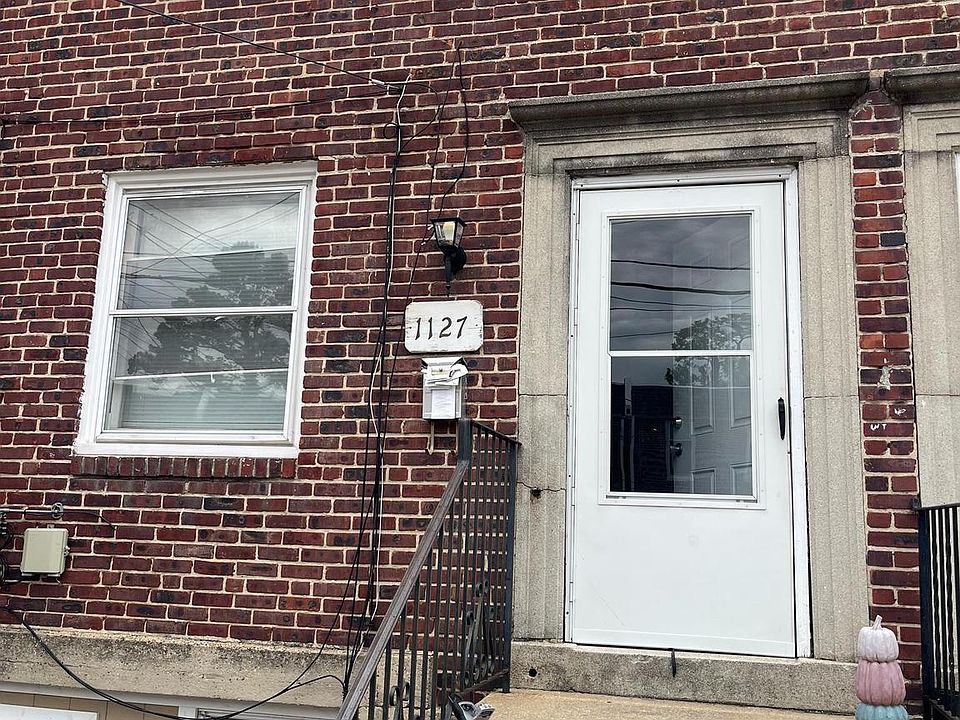 1st image of 1127 S Merrimac Rd
