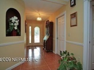 1930 Suwannee River Dr, Fleming Island, FL 32003