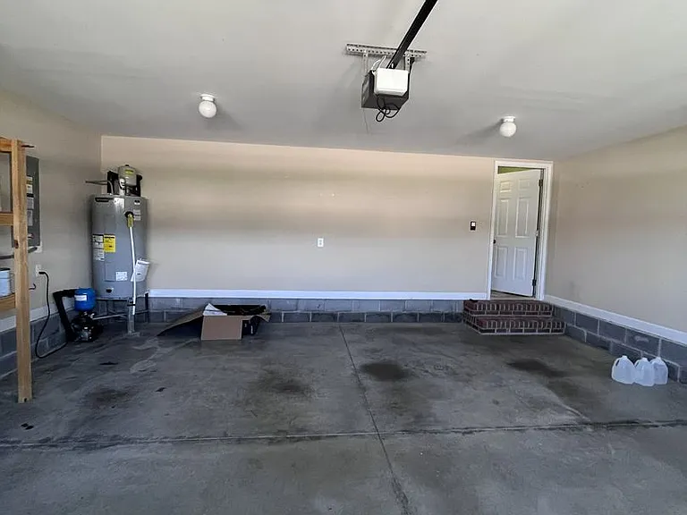 700 Wickford Pl — Photo 31